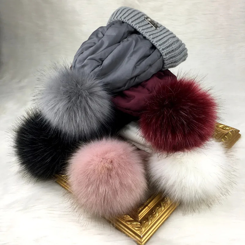 Новые зимние женские акриловые Pom pom Вязанные Трикотажные Шапочки пуховые вязаные шапки