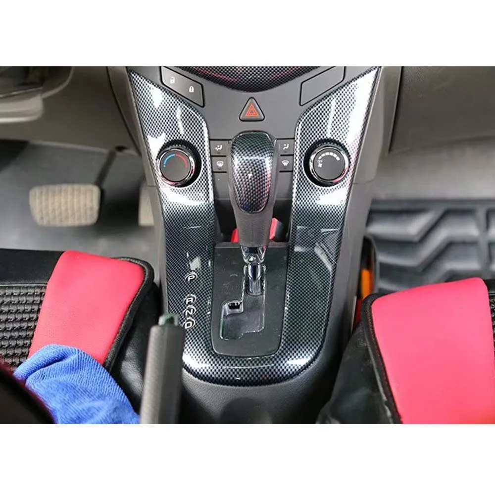 Carbon fiber color Steering Wheel Frame Decorator For Chevrolet Cruze 2010-2015 