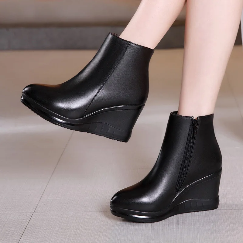 

Fashion Platform Wedge Split Leather Ankle Boots Women New Pointed Toe Zipper Boots Lady Best Design Party Dress Shoes A0016