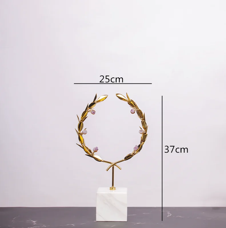 Скандинавское креативное Золотое металлическое кольцо с кристаллами, мраморное основание, украшения, современные украшения для дома, гостиной, аксессуары, фигурки