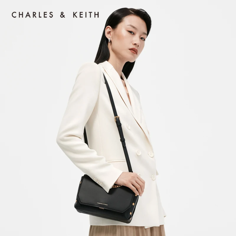 CHARLES＆KEITHНовинка на Лето2020CK2 20150933 4Женская Cумка плечо Декоративная Металлическая