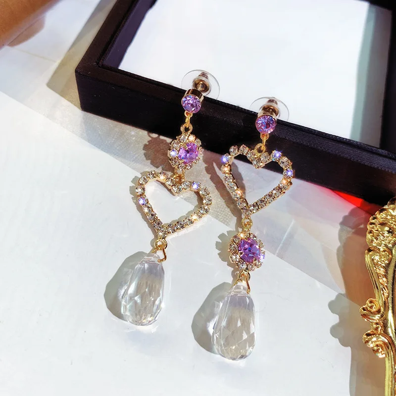

Asymmetric Love Crystal Earrings Female Super Fairy Shiny Earrings European and American Temperament Earrings Earrings
