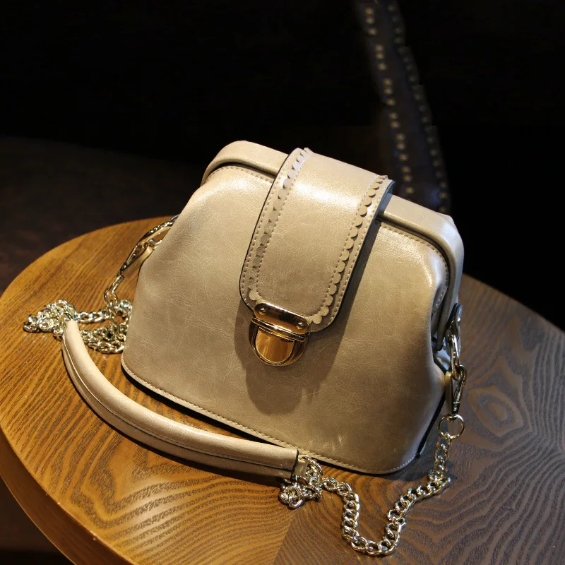 

2019 New Style Oil Wax Cowhide Bag Crossbody Bag Retro Shell Doctor's Bag Chain Mini WOMEN'S Leather Bags