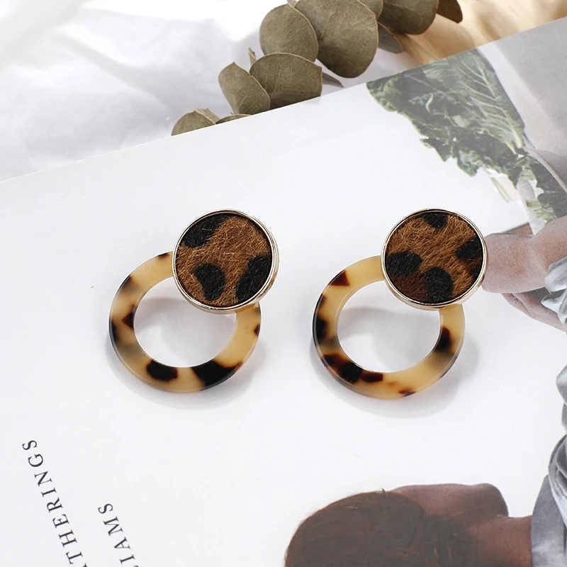 

AENSOA Simple Design Leopard Acrylic Round Earrings Unique Leopard Print Leather Statement Drop Earrings Brown Fashion Jewelry