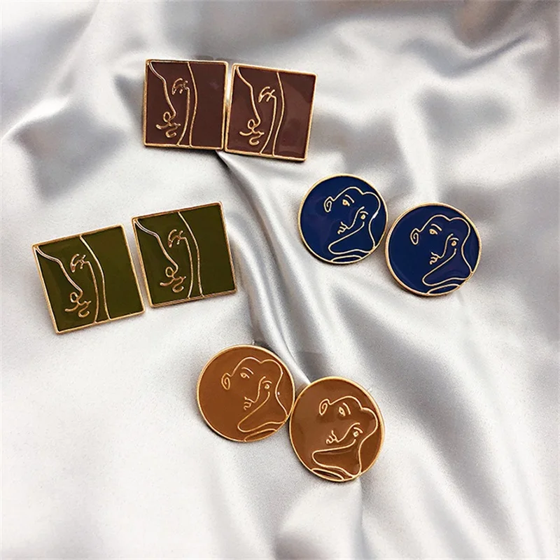 

Fashion Geometric Round drop glaze face earrings Japanese style retro Personality square ukiyoe pendants Women Jewelry Gifts