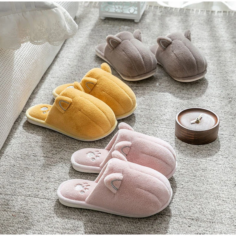 Chaussons cocooning hippopotame fluffy et chaud
