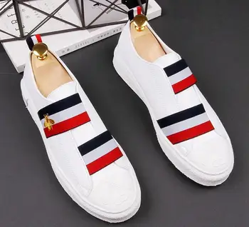 

New fashion loafers summer Korean board shoes fashion small white shoes joker casual shoes men loafers