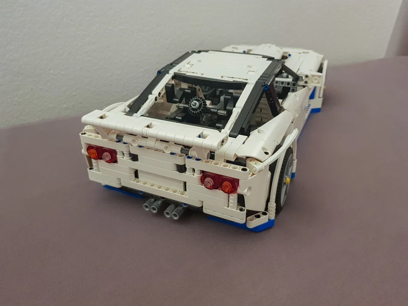 MOC 0033 Sunbeam Corvette Supercar by JurgenKrooshoop with 2168 pieces