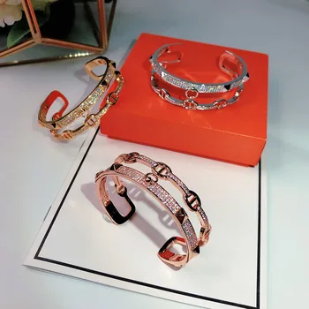 

Popular fashion bracelet High-end Party ball Personality trends Belt molding Unique design Lady Bracelet Free shipping