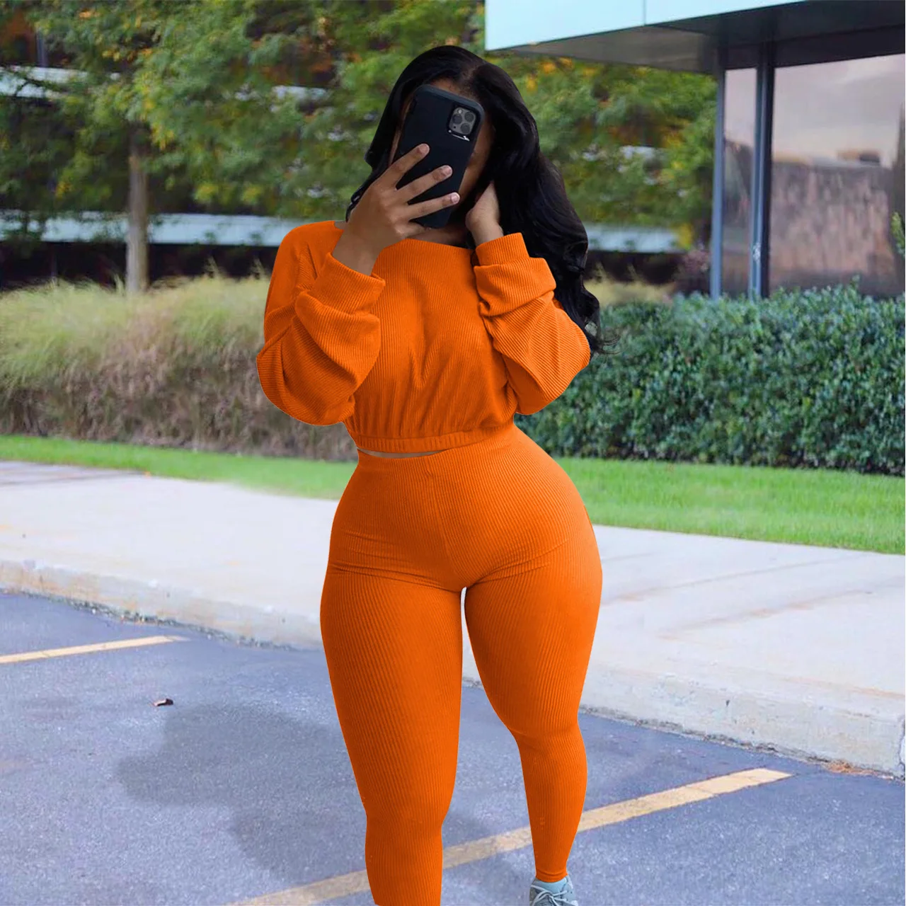 

Casual Two Piece Set Hoodie Solid Color Short Tops And Long Pants Loose 2 Piece Set Women Fashion Sexy Sport Female Tracksuits