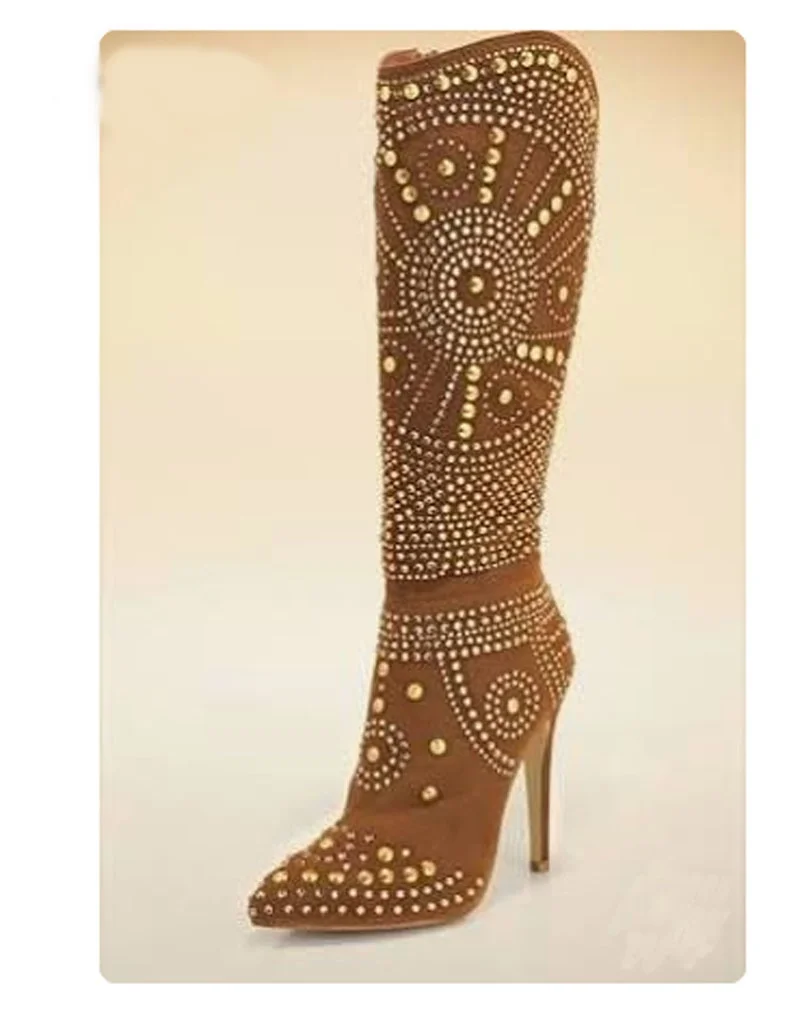 Новинка года; сапоги до колена; женская модная обувь; zapatos mujer; обувь на тонком высоком каблуке с заклепками и шипами; женская обувь с острым носком; botas mujer