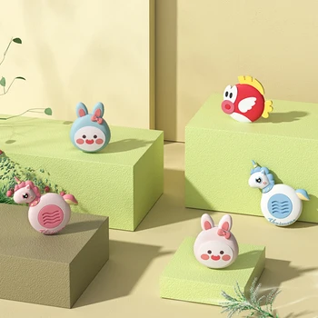 

Natural Mosquito Repellent Stickers Buckle Baby Children Anti-mosquito Stickers Portable Outdoor Cartoon Insect Killer