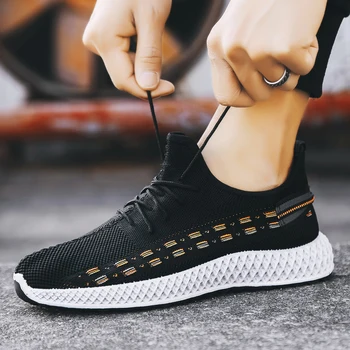 

Autumn Brand Fashion Men Casual Shoes Light Breathable Mesh Shoes Men Sneakers Lace Up Gray White Black Red Male Shoes 2020 New