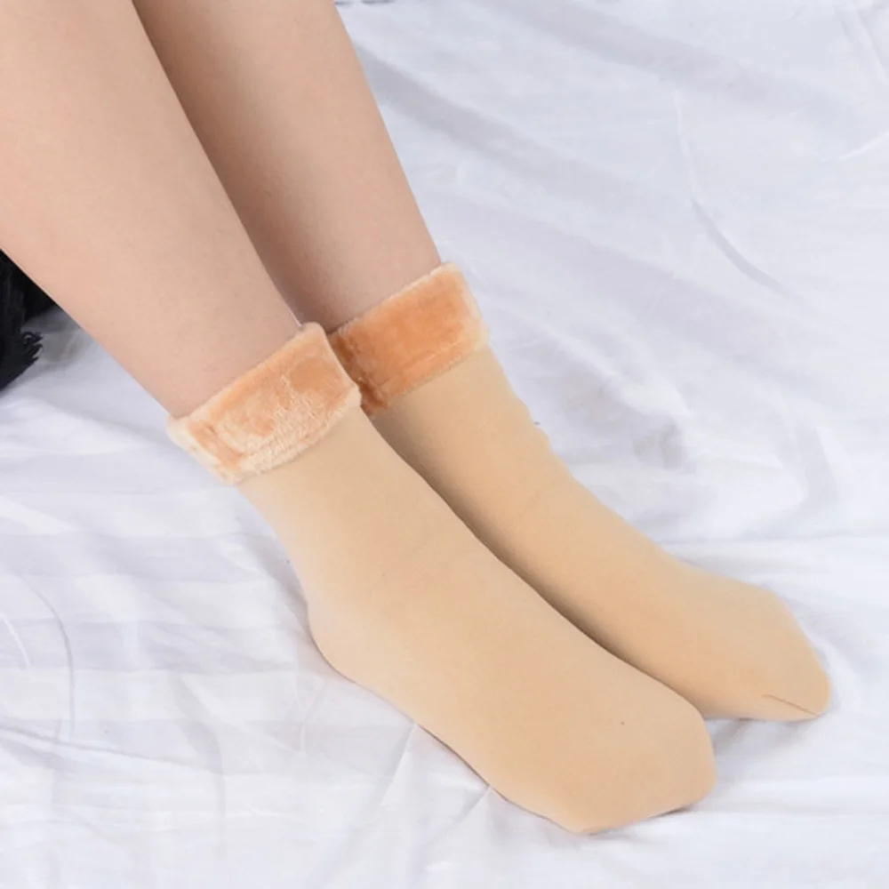 

1pc Casual Women Winter Warmer girlsThicken Velvet Soft Sock polyester plush Snow Winter Socks Elastic Thermal Solid Socks black