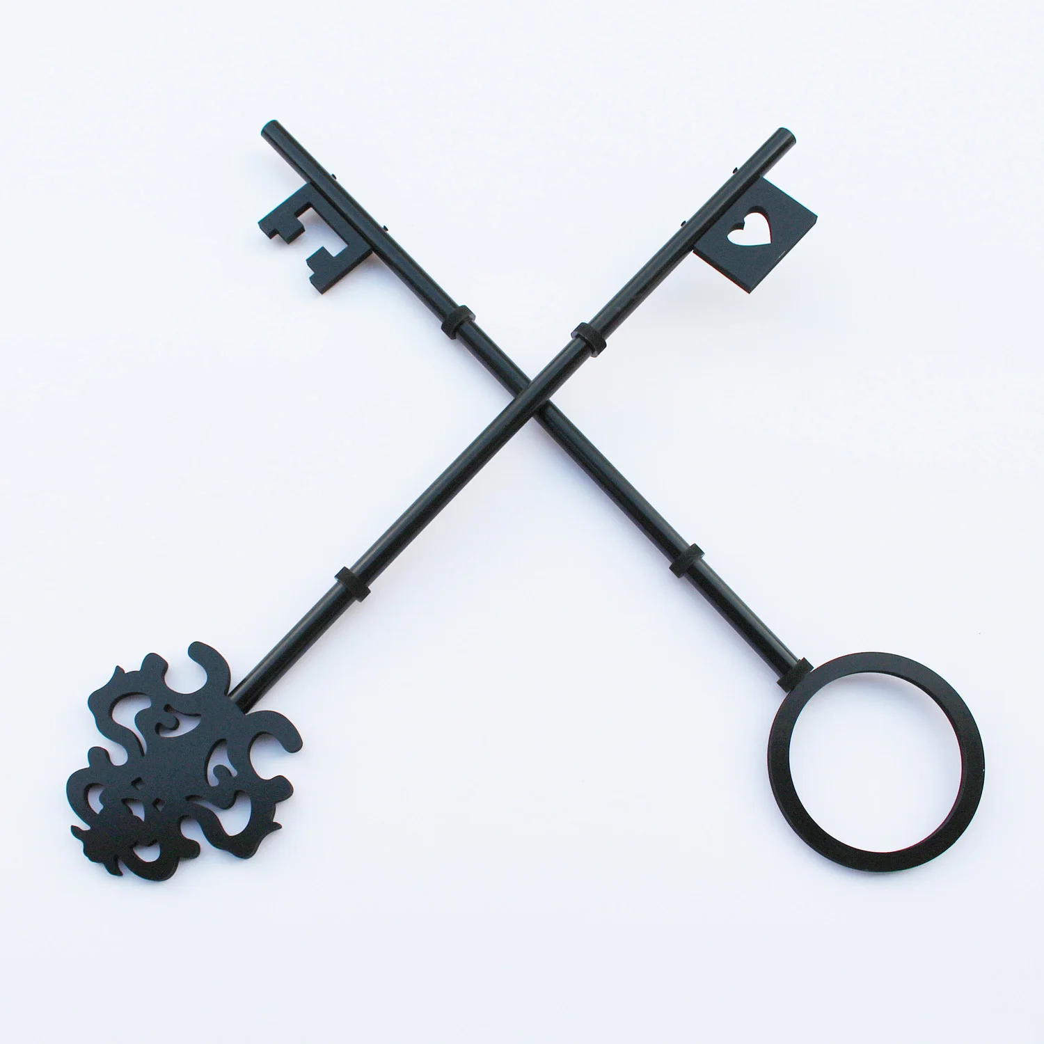 

Fate/Grand Order Abigail Williams Weapons Cosplay Costume Key Props
