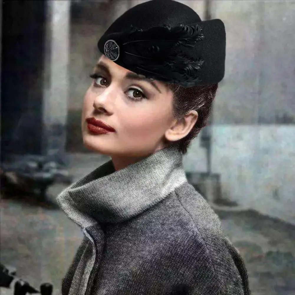 New Luxury Feather Stewardess Cap Fedora Hat Female Fashion Solid Wool Vintage Hats For Women British Style Of Beret
