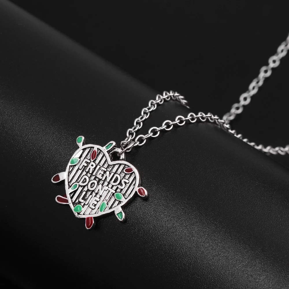 TV Series Friends Keychain Central Perk Coffee Time Metal pendant Key chain car keyring Christmas Gifts for Friends keys holder - Цвет: friends dont lie