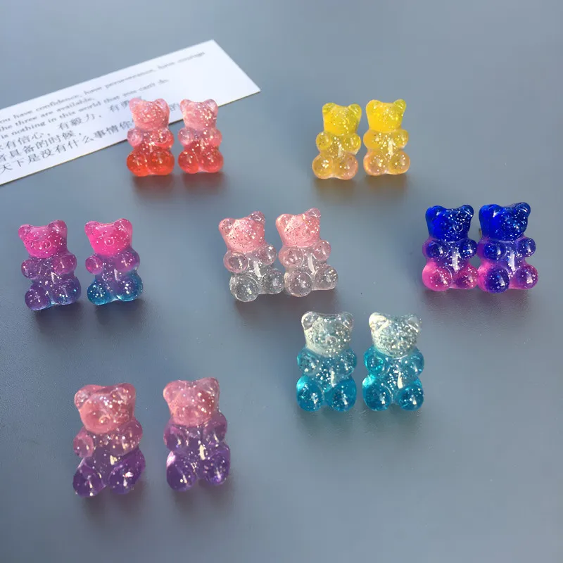 Creative Little Bear Cute Mini Gradient Color Gummy Bear Earrings Minimalist Cartoon Design Female Earrings Jewelry Gift