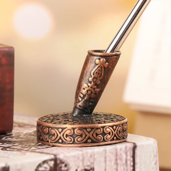 

2020 Fountain Pen Organizer Pen Holder Round Base for Feather Quill Dip Pens Vintage European Style Pen Holder with Metal gifts