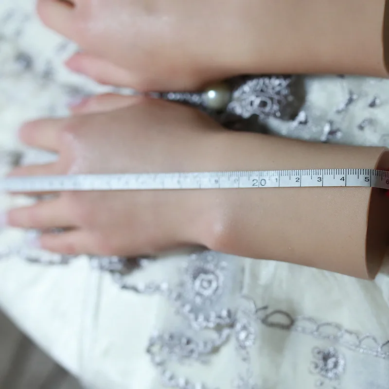 Weibliche Hand Modell Silikon Angepasst Schönheit Lebensechte Hand für Schießen Requisiten Kunstwerk Dekoration Display Gefälschte Nail art TGZS02 – Detail 11