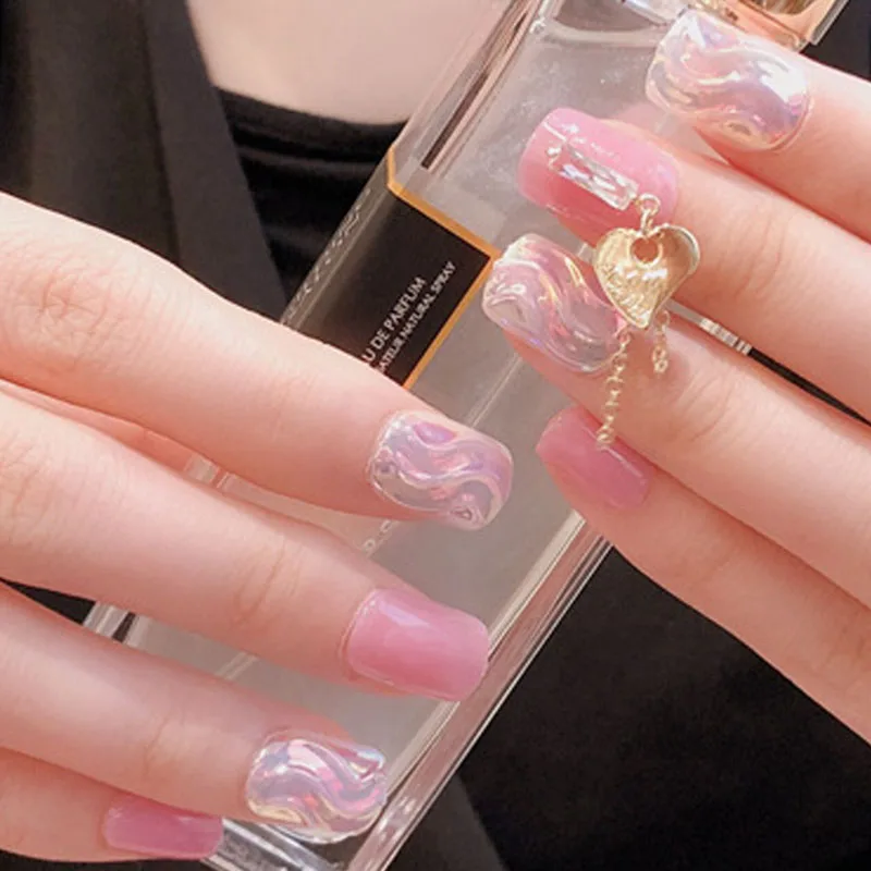 

Fashion Pink Press On Nails Style Artificial False Nail Tips Golden Chain Design 24pcs Full Cover fake nails with glue for girl