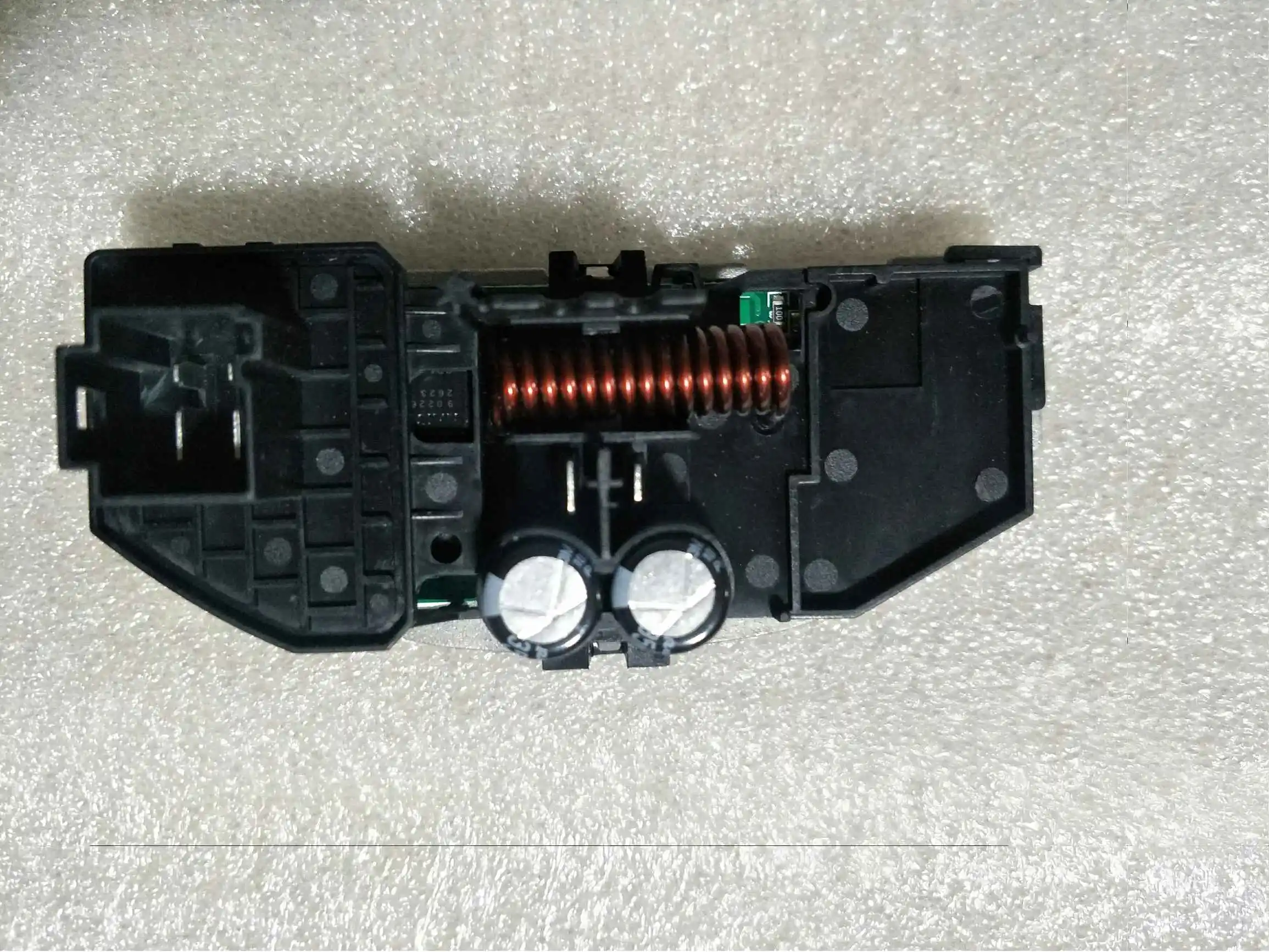F011500082 017600-4910 68223049AA для Chrysler 200 Jeep Cherokee 2.4L 3.2L 3.6L модуль управления двигателем вентилятора