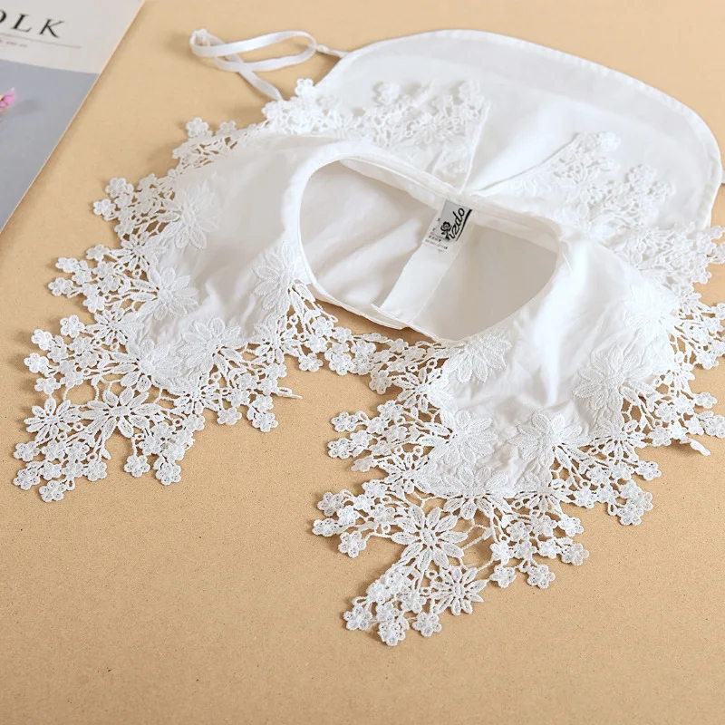 

Women White Fake Collar Big Lapel Embroidered Shirt False Collar Ladies Female Detachable Collar Removable Shirt Collar