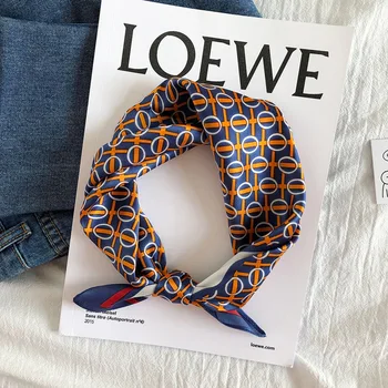 

Fashion Women Scarf 100% Real Silk Scarves For Ladies Foulard Pashmina Shawls And Wraps Soft Bandana Hijab Poncho 53*53cm 2020