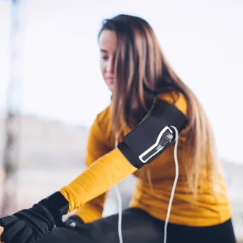 

Four Sizes Anti-sunburn Arm Running Bags Elastic Wrist Pocket Non-slip Short Sleeve Phone Bag for Outdoor Sports Cycling