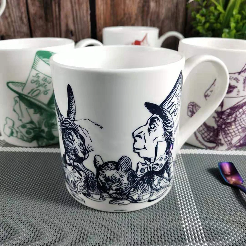 Tanie Brytyjski whittard ceramiczny kubek kawy kubek z porcelany kostnej alicja w krainie czarów angielski filiżanka do herbaty kubek do mleka