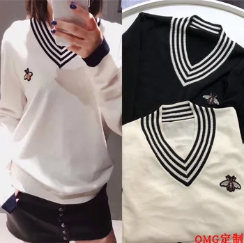 

New celebrity with the model of institute wind v neck striped sweater sweater female bees embroidery hedge joker