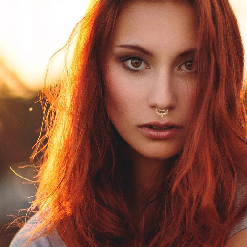 

2019 Hot Crystal FashionClicker Fake Septum for Women Body Clip Hoop Vintage Fake Nose Ring Faux Piercing Body Jewelry Wholesale