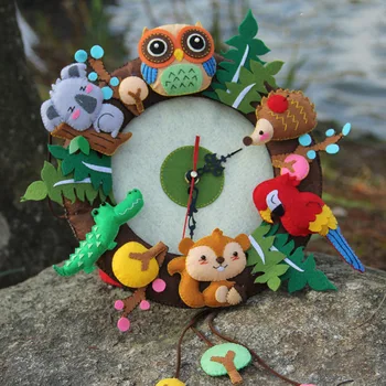 

Cute Bedroom Multifunction Kindergarten Home Battery Powered Soft Felt Animal Wall Clock Living Room DIY Crafts Semi Finished