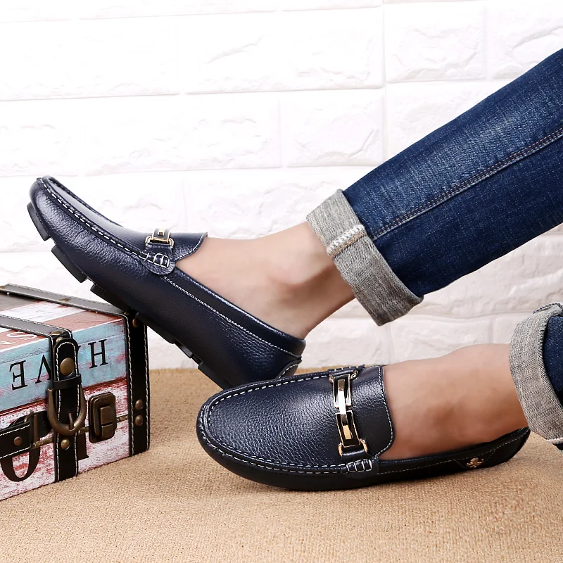 2020 New Trend Slip On Shoes For Men Anti-Slippery Loafers Men Footwear Fashion Flats Shoes Mens Luxury Leather Drive Men Shoes