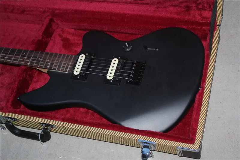 6 strings electric guitar jag matte black fixed bridge HH pickups buttons locked |