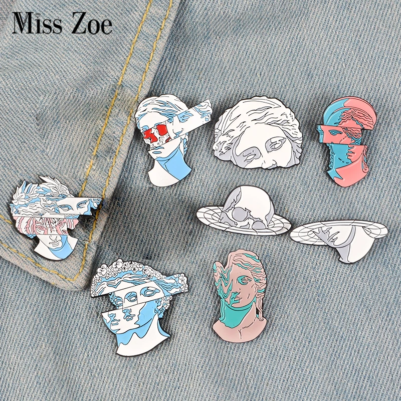 Custom Brooches Badges Sculpture Jewelry-Gift Lapel-Pin Art Split-Head Enamel Pins Cartoon
