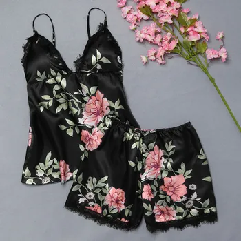 

Sexy Satin Women's Nightwear Set Black V-Neck Lace Sleeveless Pajamas Cute Cami Tops and Shorts Pijama Mujer Algodon