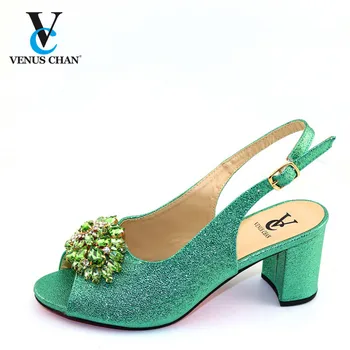 

Platform Shoes and Set in Green Color High Quality Shoes in Heels with Wedding Dress for Wedding Party