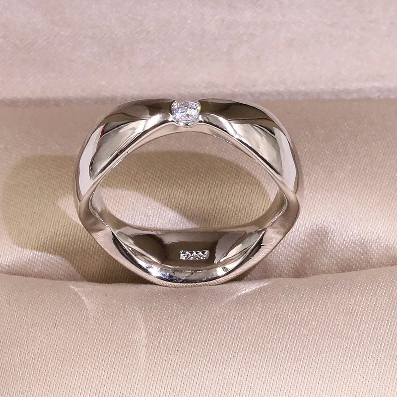 Новое поступление, нежное креативное кольцо в форме губ для женщин, серебряные цвета, романтическое обручальное кольцо для невесты