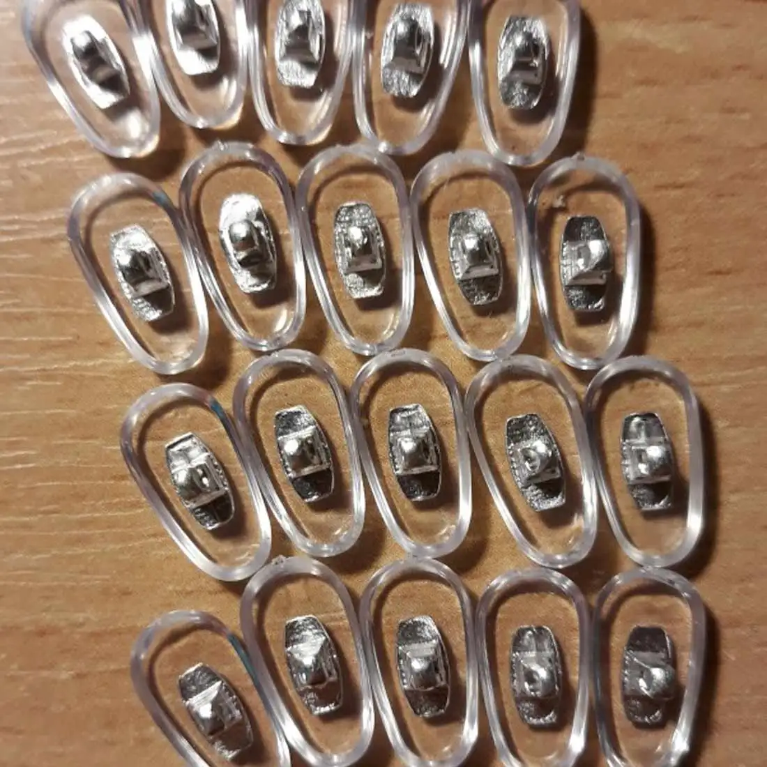 10 пар/лот Золотые очки из ПВХ противоскользящие алюминиевые проводники удобные резиновые силиконовые серебряные носовые упоры для мужчин и женщин