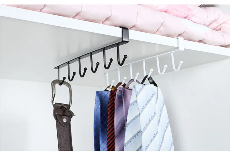 4647918704_2006537779