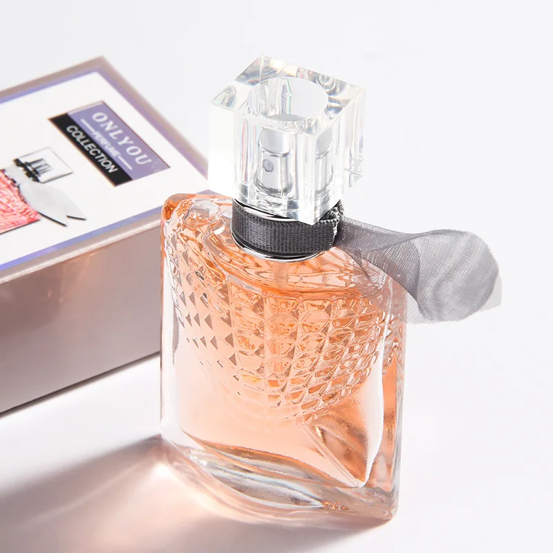 2 типа 30 мл женский парфюмированный стойкий Цветочный Фруктовый аромат для женщин натуральный женственный аромат Дамский стеклянный флакон Parfum