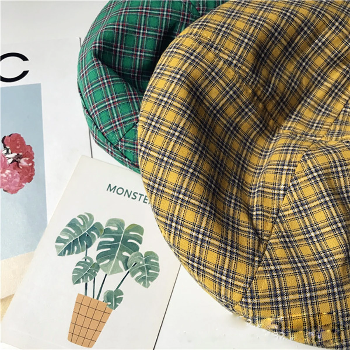 Новые модные женские Beanie BERET зимние теплые французские шляпы художника Лыжные шапки клетчатые береты подарки