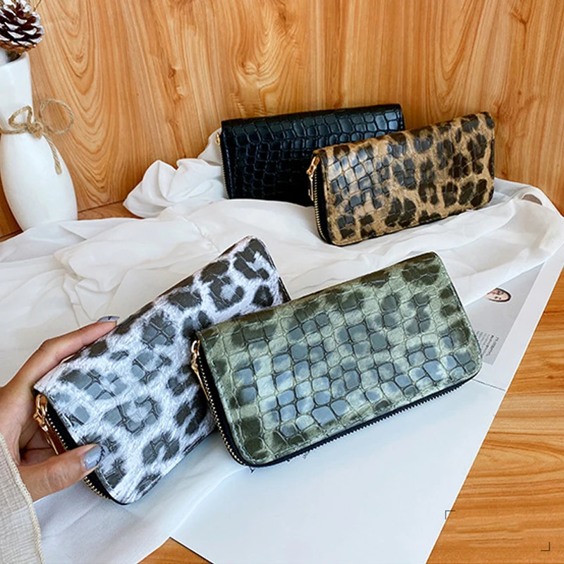 Cartera Larga De Cuero Sintético Con Estampado De Leopardo Para