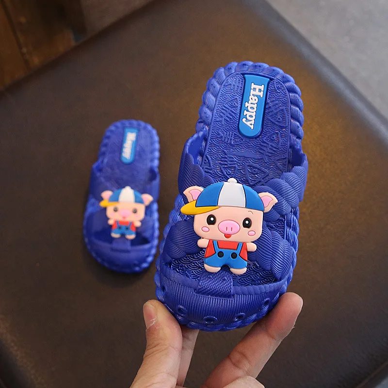Children's Hole Shoes Summer Baby Boys Girls Cartoon Cave Slippers Kids Shoes Resistance Breathable Antislip Home Shoes B0027