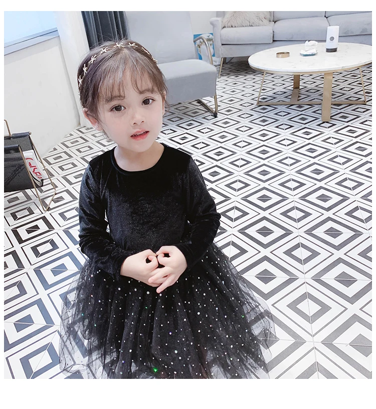 Бархатное фатиновое платье с блестками для маленьких девочек черный костюм ведьмы на Хэллоуин платье одежда с длинными рукавами для детей на осень и зиму