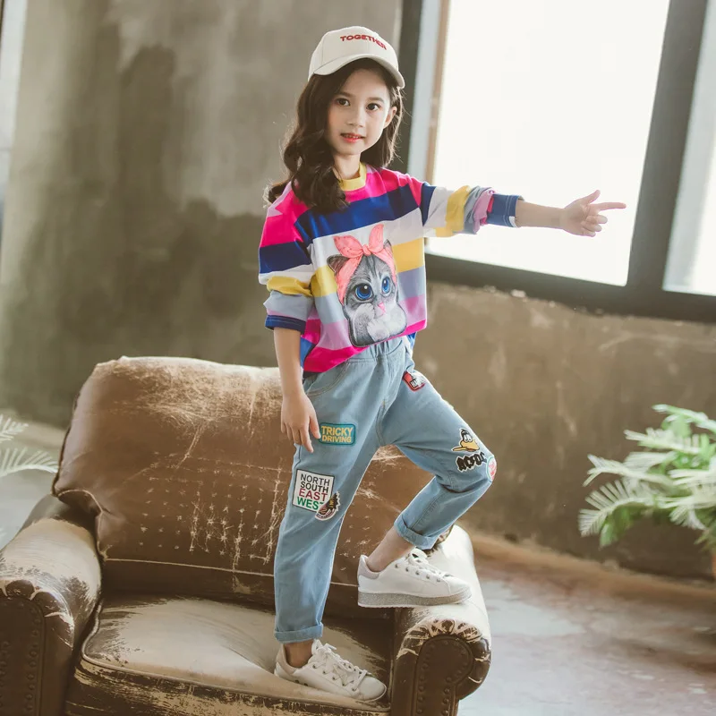 

Childrenswear 2020 Spring Clothing New Style Girls Dew Cartoon Tops Jeans Both Sets of Sports Cool Set Fashion