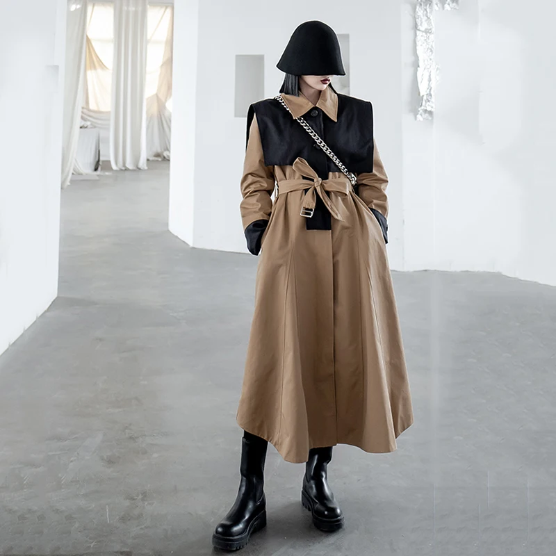 [EAM] Women Contrast Color Big Size Long Trench