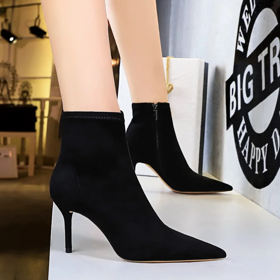 

2020 Concise Suede leather Women Ankle boots Elegatn pointed toe Thin heeled Office Lady shoes Autumn WInter High heels boots
