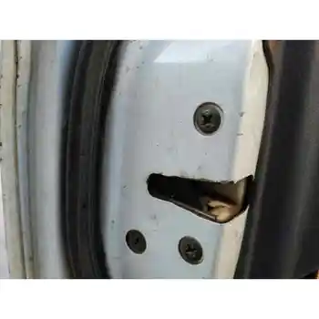 

DOOR LOCK FRONT LEFT MITSUBISHI L 200 (K6/7)